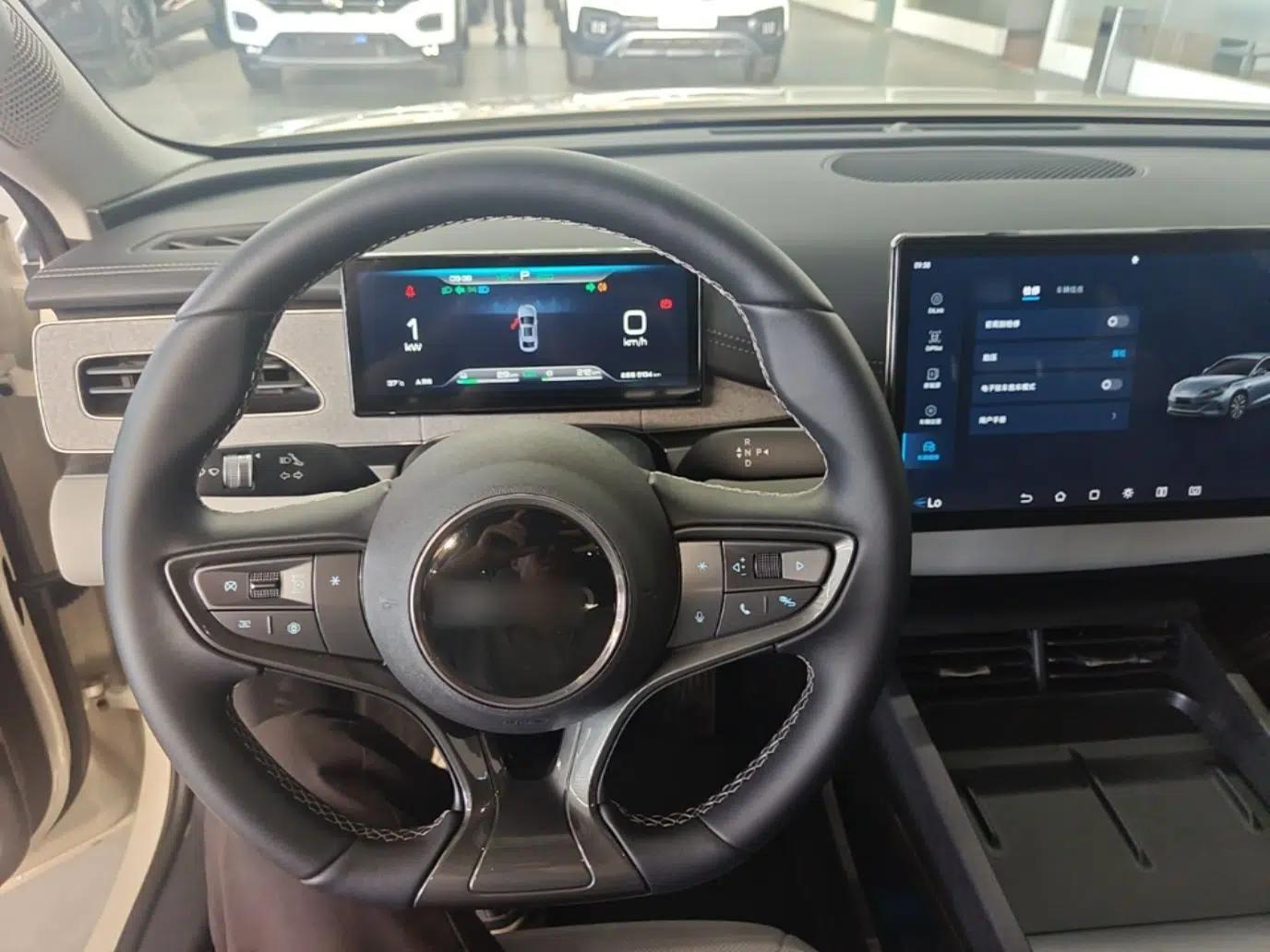 BYD Seal 06 New Energy 2026 DM-i Ultra-Enjoyment 128KM Luxury Edition — миниатюра 13