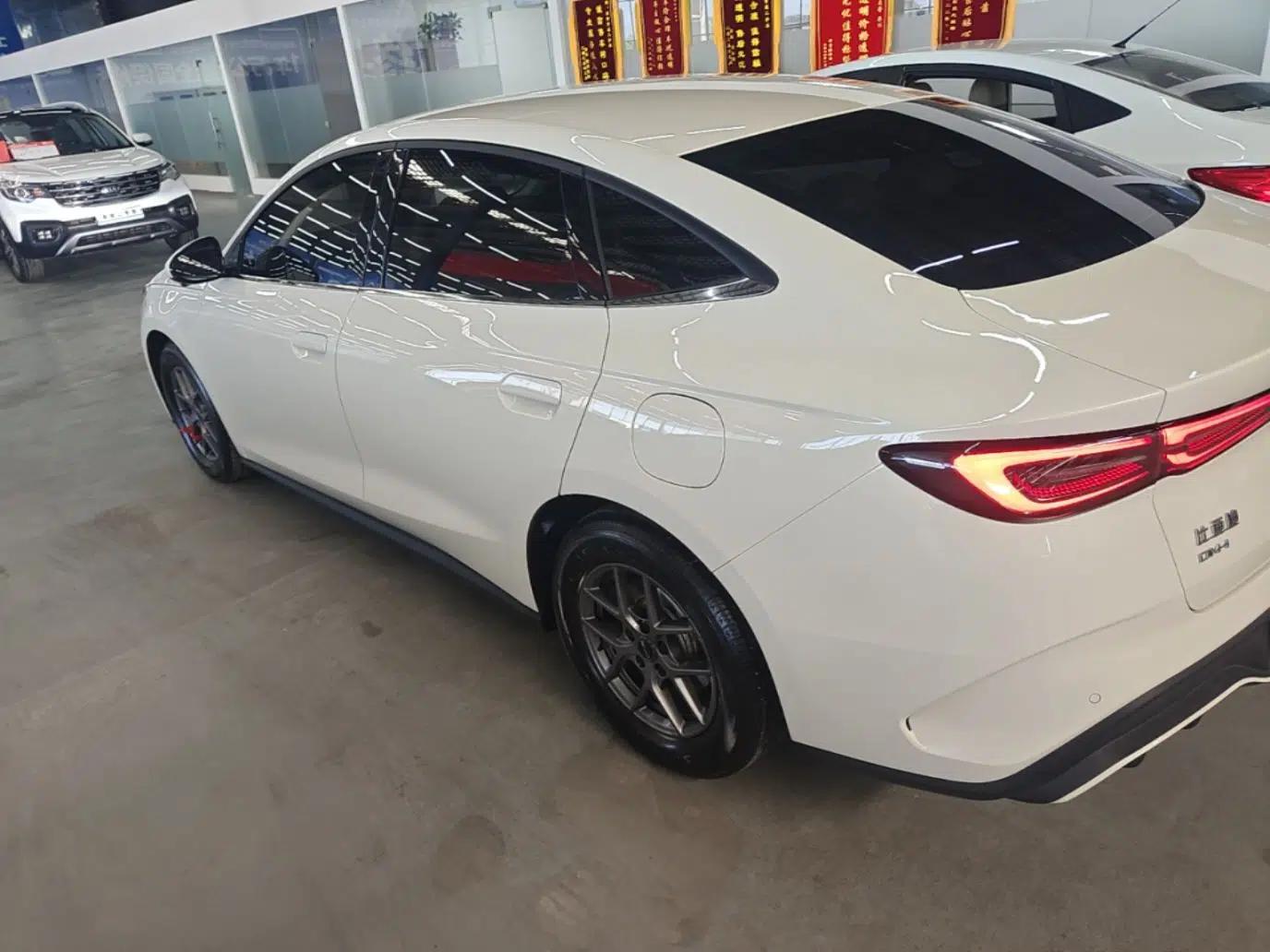 BYD Seal 06 New Energy 2026 DM-i Ultra-Enjoyment 128KM Luxury Edition — миниатюра 4