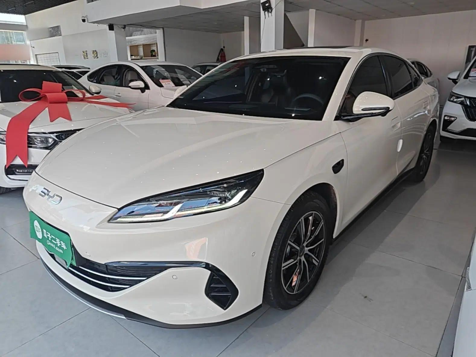 BYD Seal 06 New Energy 2025 DM-i Smart Drive 120KM Prestige Model — миниатюра 1