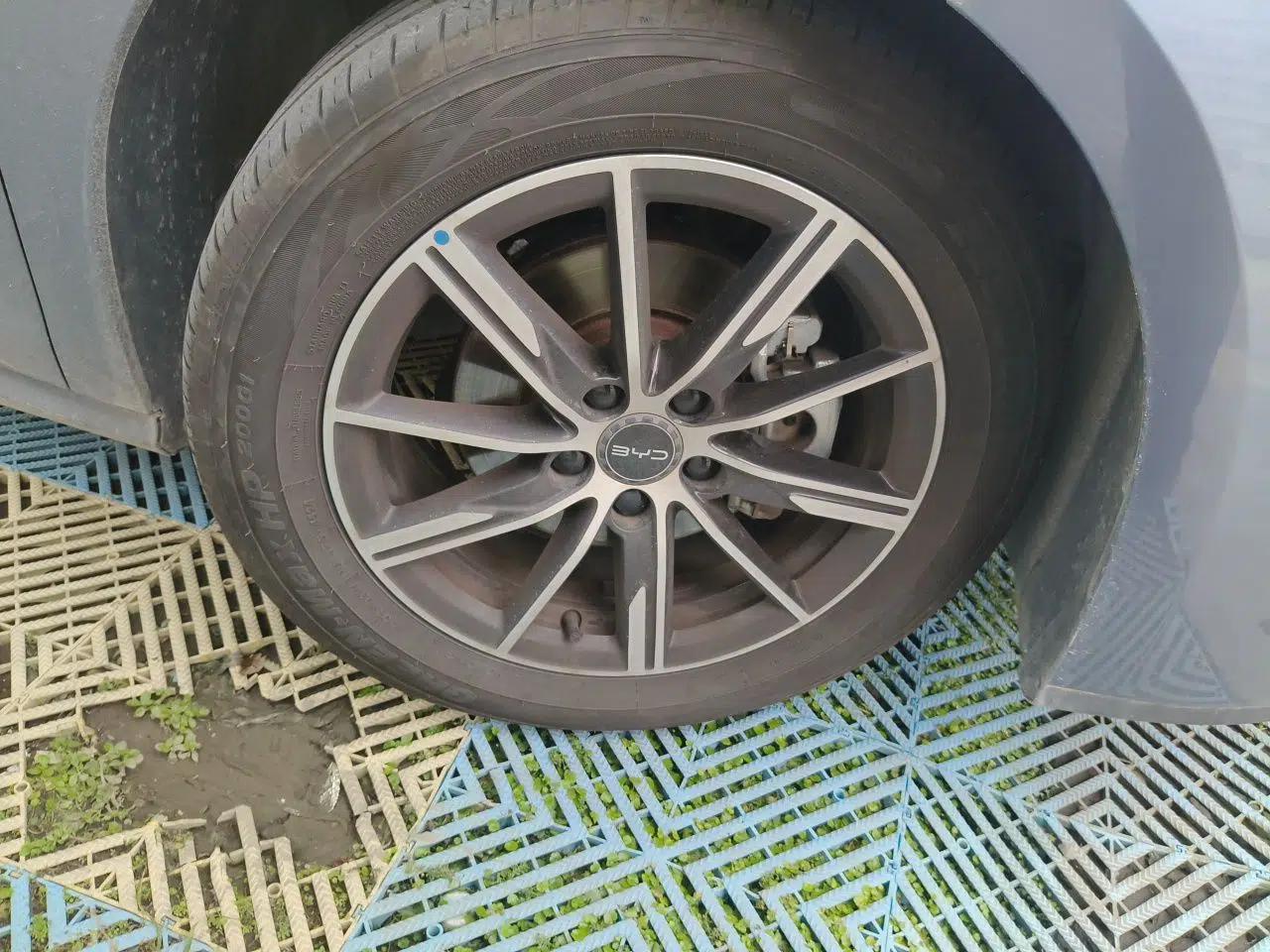 BYD Seal 06 New Energy 2024 DM-i 80KM Prestige Model — миниатюра 8