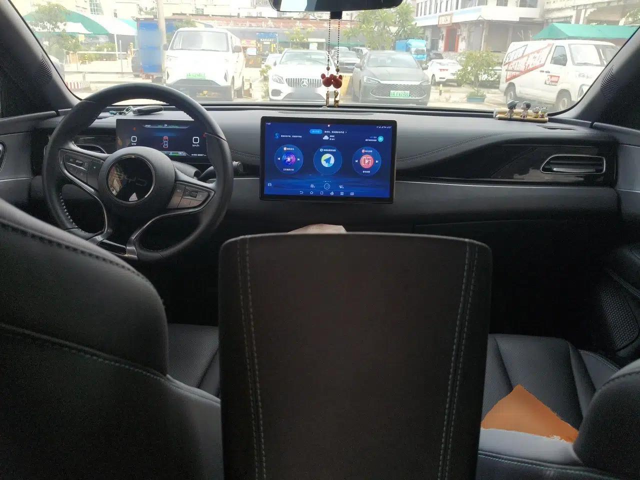 BYD Seal 06 New Energy 2024 DM-i 80KM Prestige Model — миниатюра 9