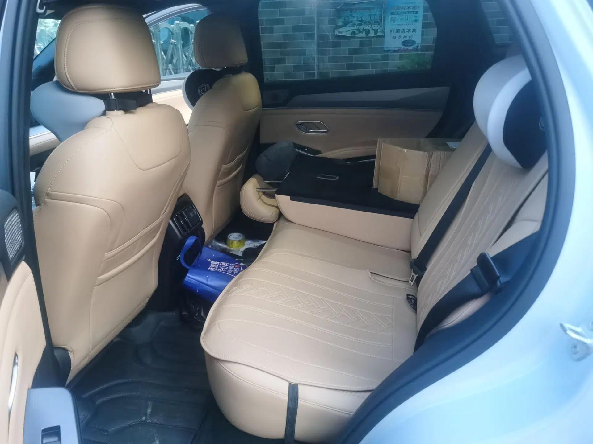 BYD Song L DM-i 2024 160km Beyond Edition — миниатюра 17