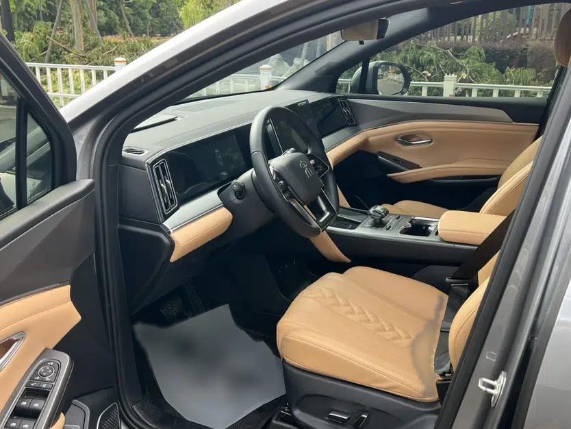 BYD Song L DM-i 2024 112 km Beyond Edition — миниатюра 13