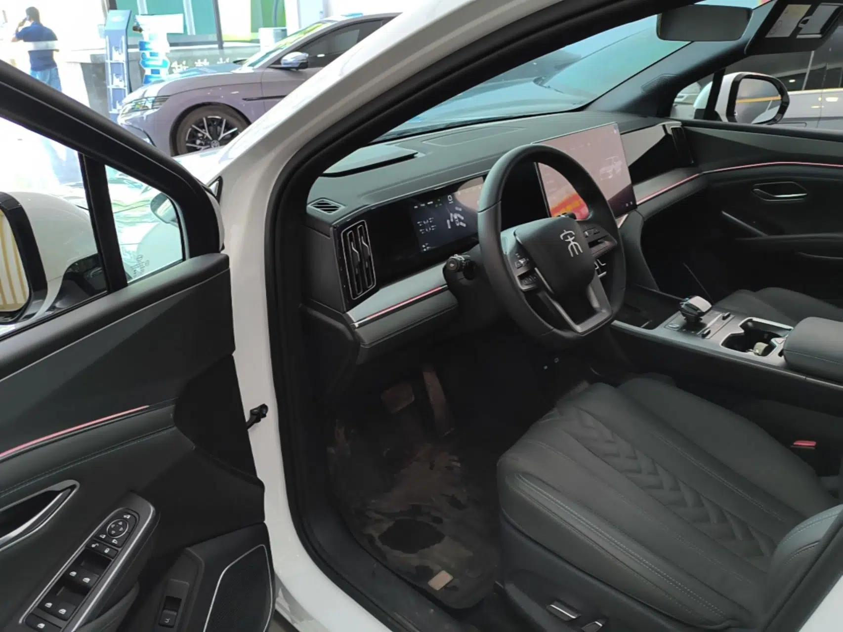 BYD Song L DM-i 2025 Intelligent Driving Version 112 km Beyond-Range Type — миниатюра 18