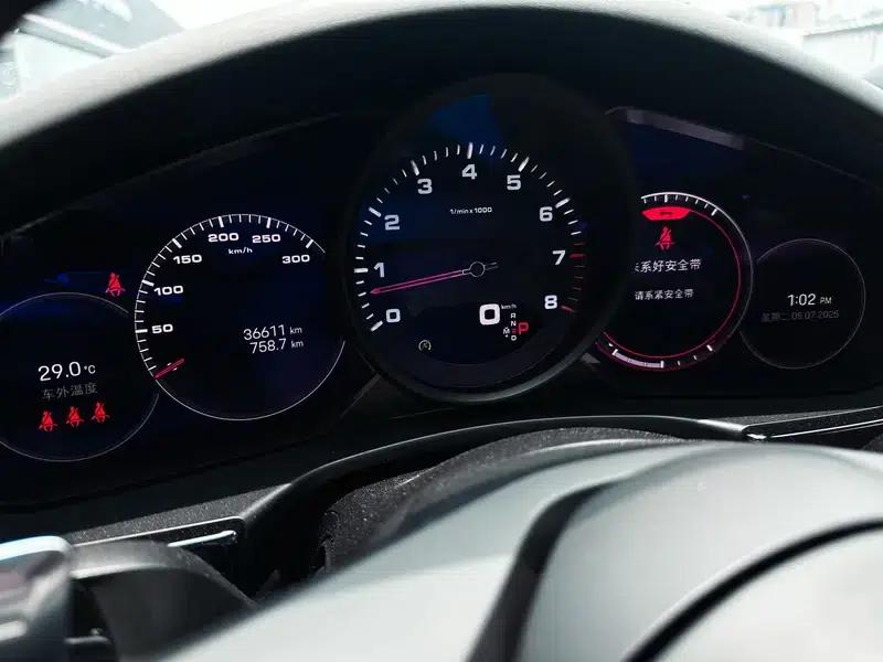 Panamera 2022 Panamera 4 Sport Turismo 2.9T — миниатюра 10