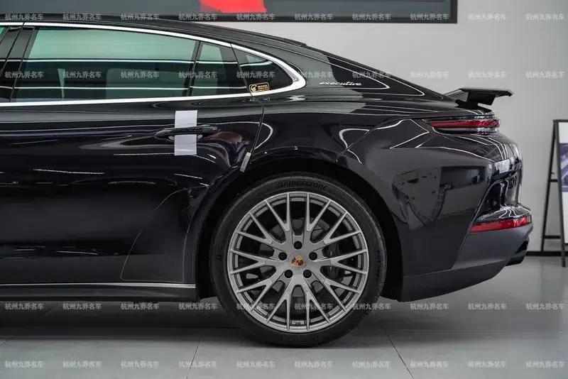 2024 Panamera 4 Executive Long Wheelbase 2.9T — миниатюра 12