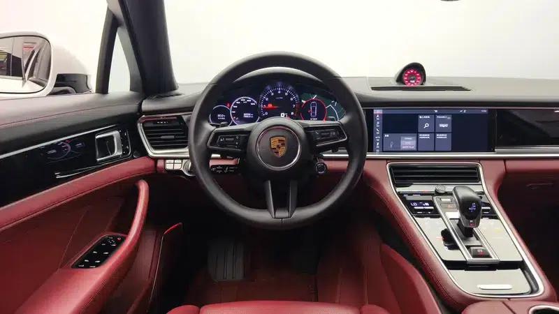 2018 Panamera 3.0T Automatic Rear-Wheel Drive 4-Seat Factory Custom Edition — миниатюра 10