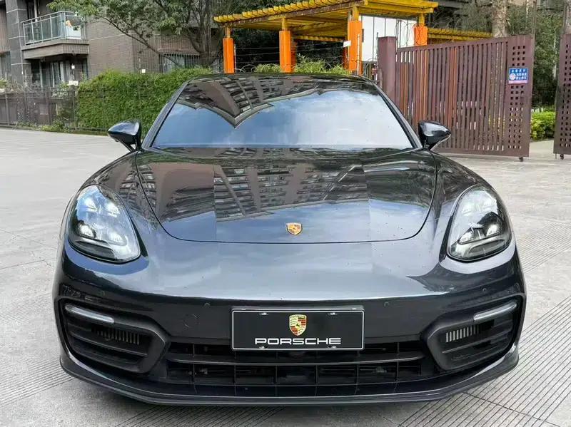 2023 Panamera 2.9T Platinum Edition — миниатюра 2