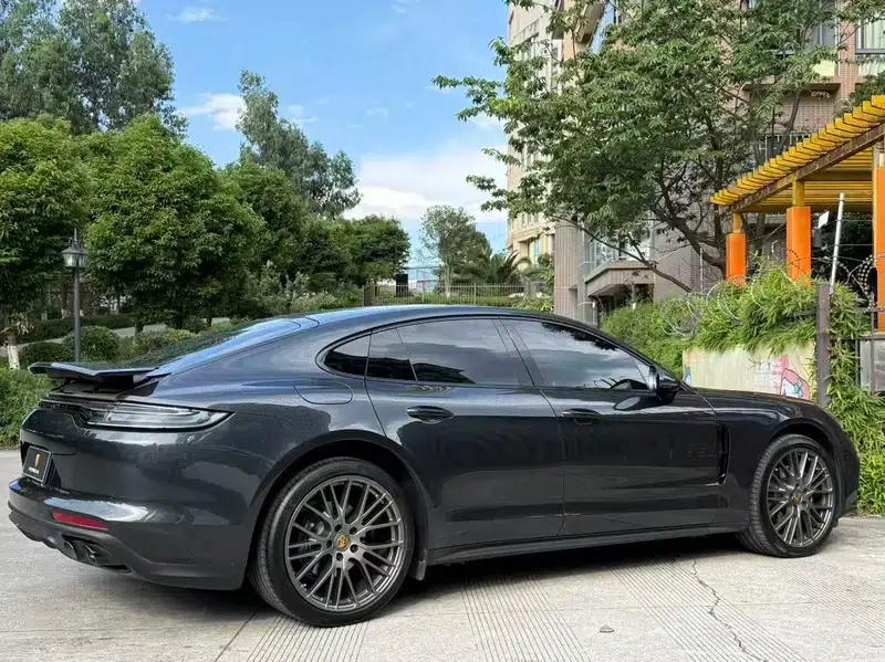 2023 Panamera 2.9T Platinum Edition — миниатюра 19
