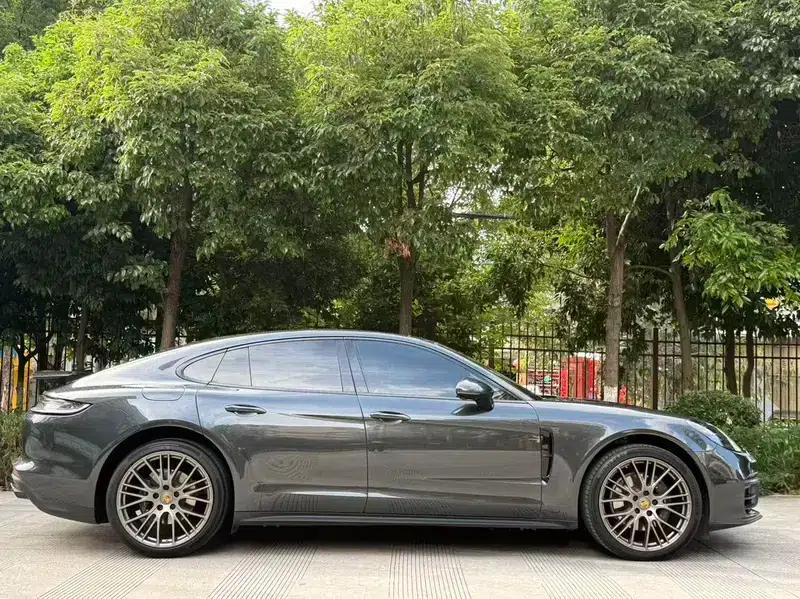 2023 Panamera 2.9T Platinum Edition — миниатюра 29