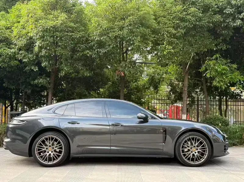 2023 Panamera 2.9T Platinum Edition — миниатюра 7