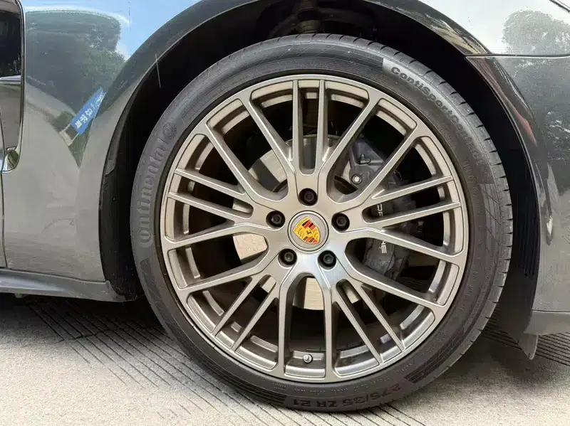 2023 Panamera 2.9T Platinum Edition — миниатюра 8