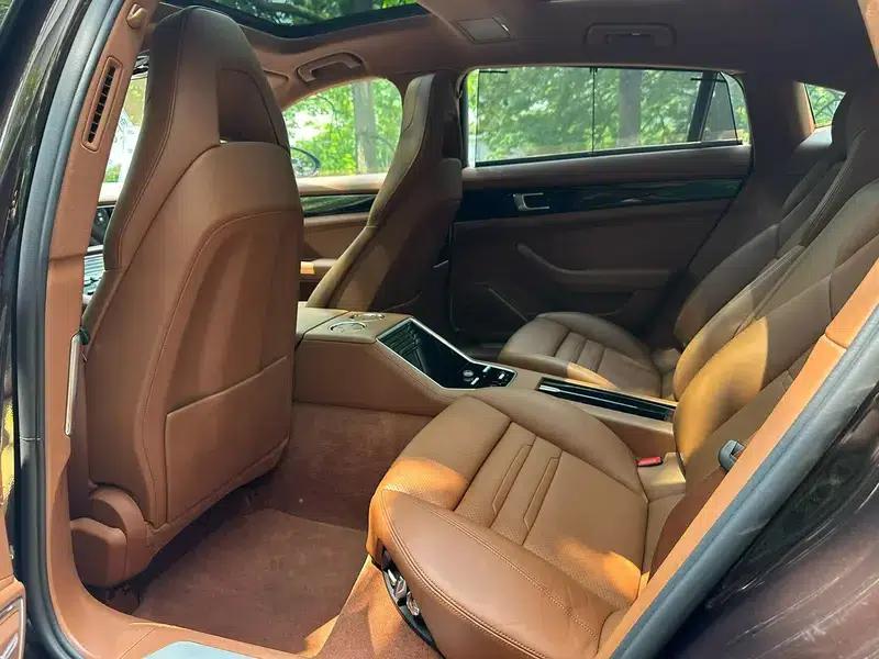 2019 Panamera 4 Executive Long Wheelbase 2.9T — миниатюра 7