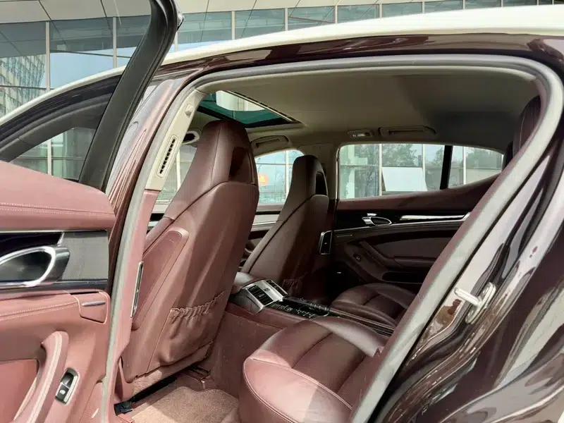 Panamera 2014 Panamera 4S Sport Edition 3.0T — миниатюра 9