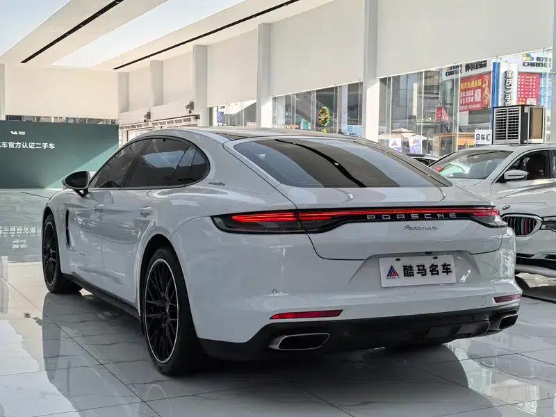 2023 Panamera Executive Long Wheelbase Platinum Edition 2.9T — миниатюра 4