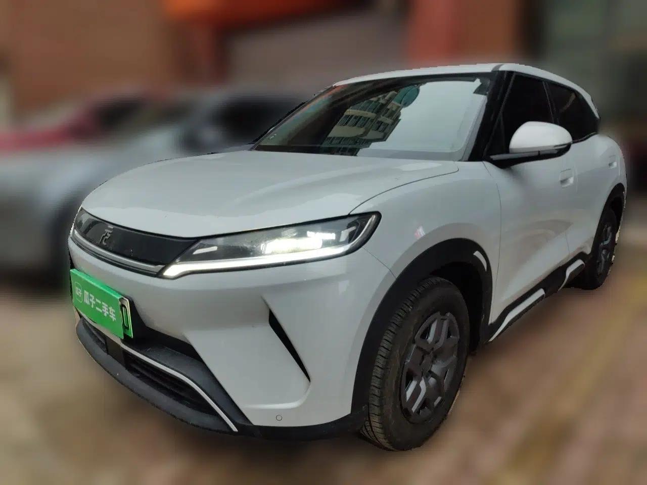 BYD Yuan UP 2025 Model 301KM Leading Version — миниатюра 1