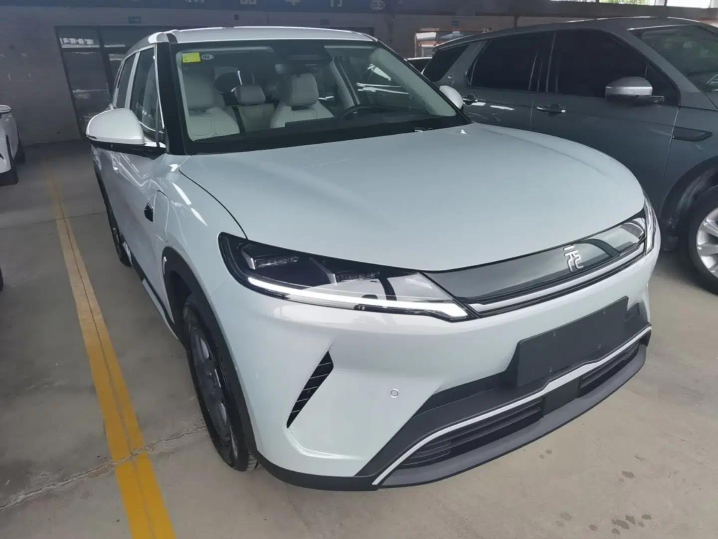 BYD Yuan UP 2025 Intelligent Driving Version 401 KM Dynamic Edition — миниатюра 3