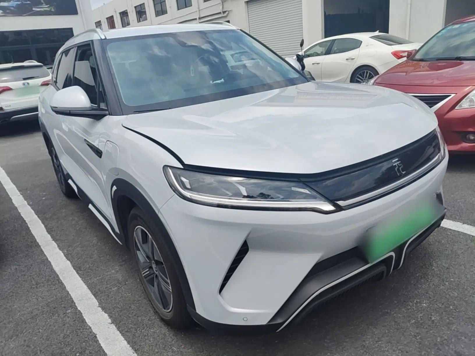 BYD Yuan UP 2024 401KM Beyond Edition — миниатюра 3