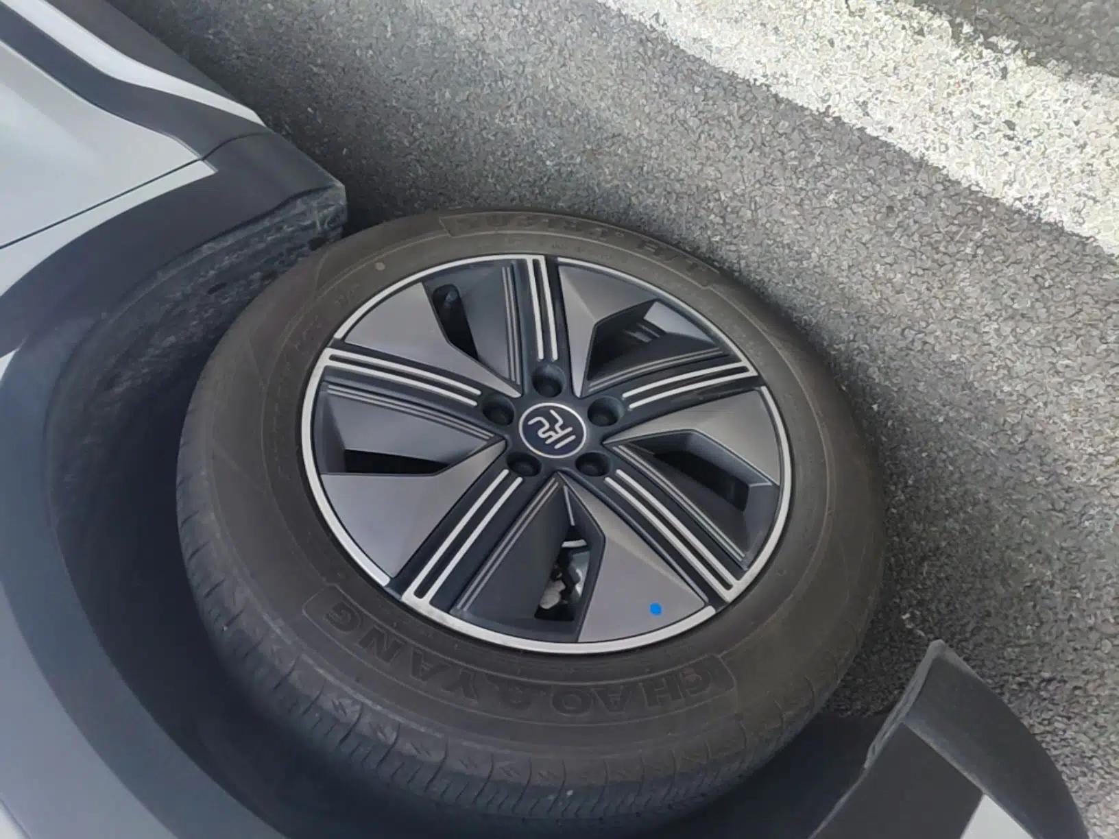 BYD Yuan UP 2024 401KM Beyond Edition — миниатюра 10