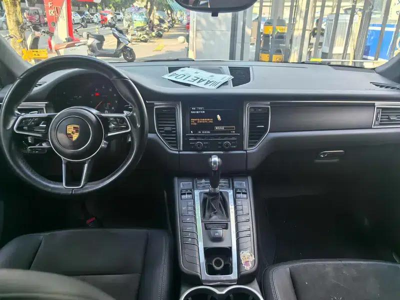 2014 Macan 2.0T — миниатюра 7