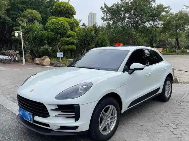 2020 Macan 2.0T