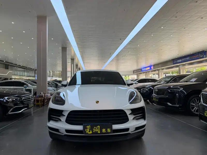 2018 Macan 2.0T — миниатюра 2