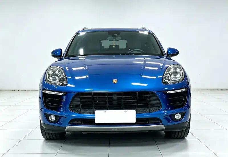 2016 Macan 2.0T — миниатюра 2