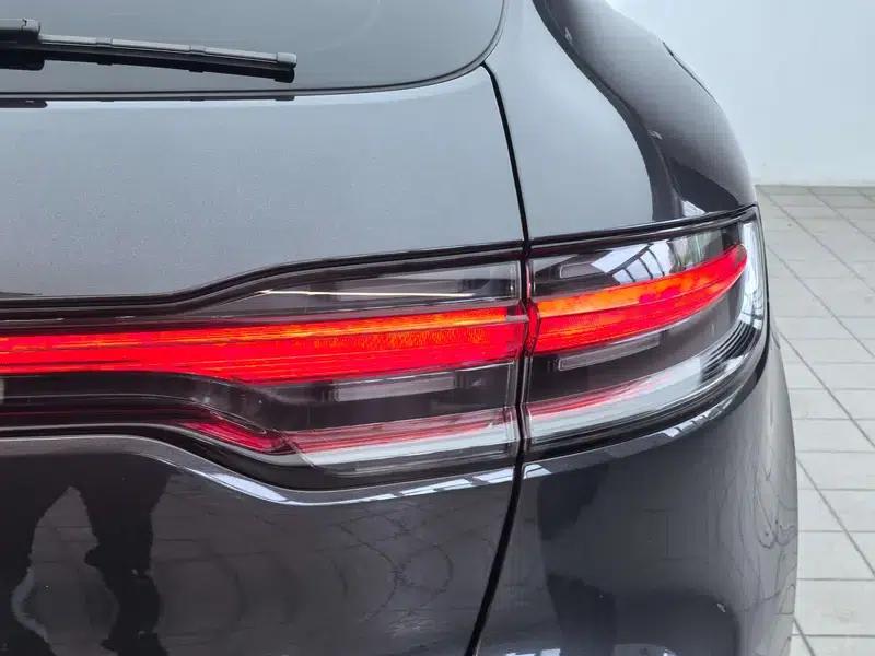 2022 Macan 2.0T — миниатюра 10