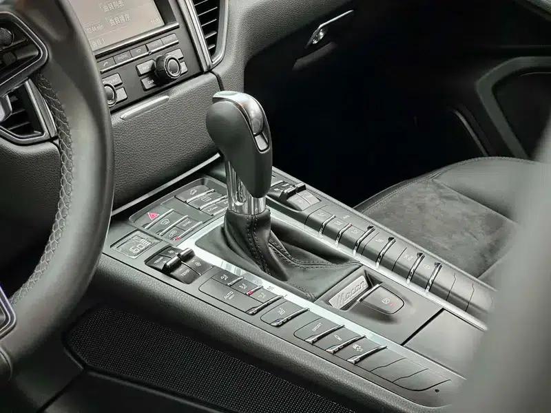 2014 Macan 2.0T — миниатюра 14