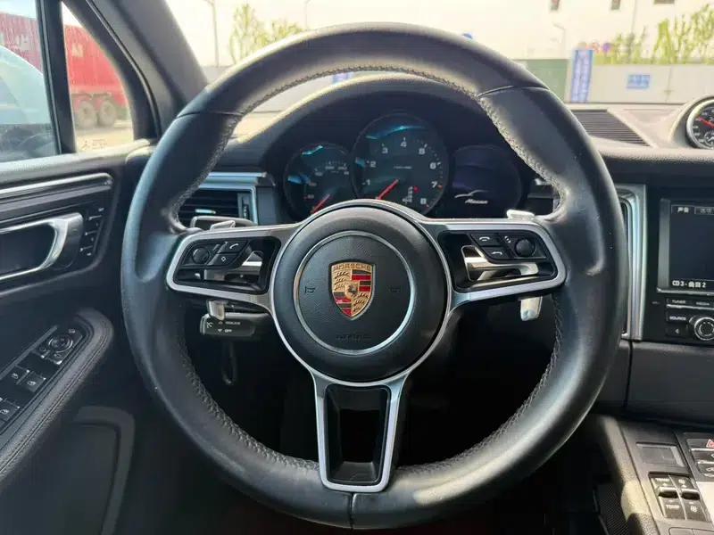2014 Macan 2.0T — миниатюра 15
