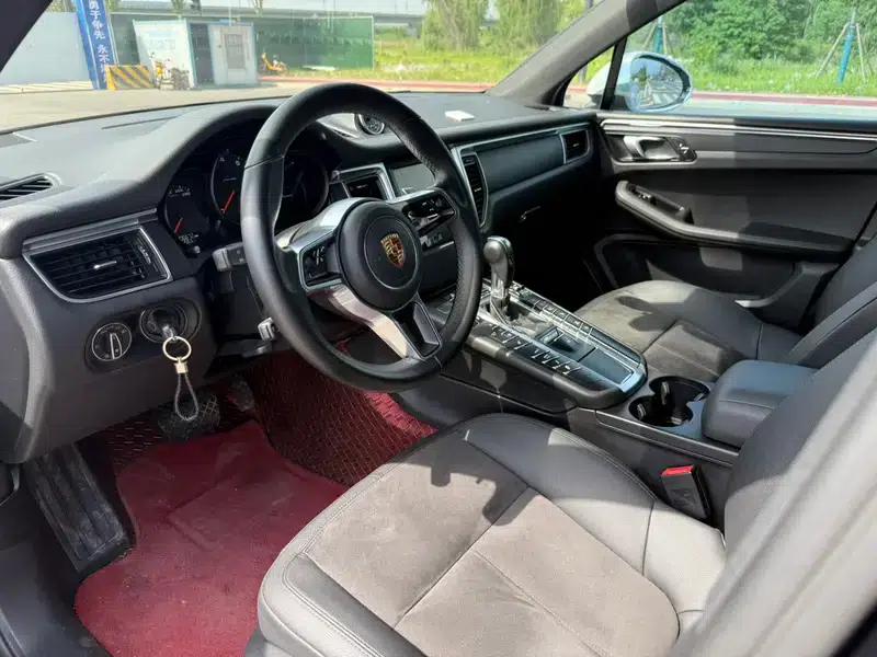 2014 Macan 2.0T — миниатюра 18