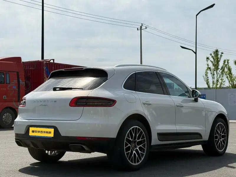 2014 Macan 2.0T — миниатюра 7
