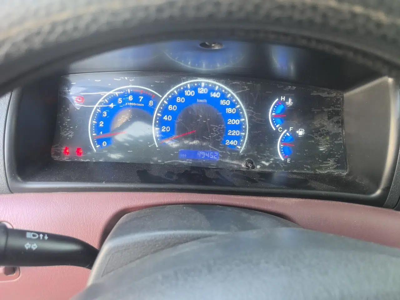 BYD F3 2013 Energy-Efficient Model 1.5L Manual Comfort Version — миниатюра 11