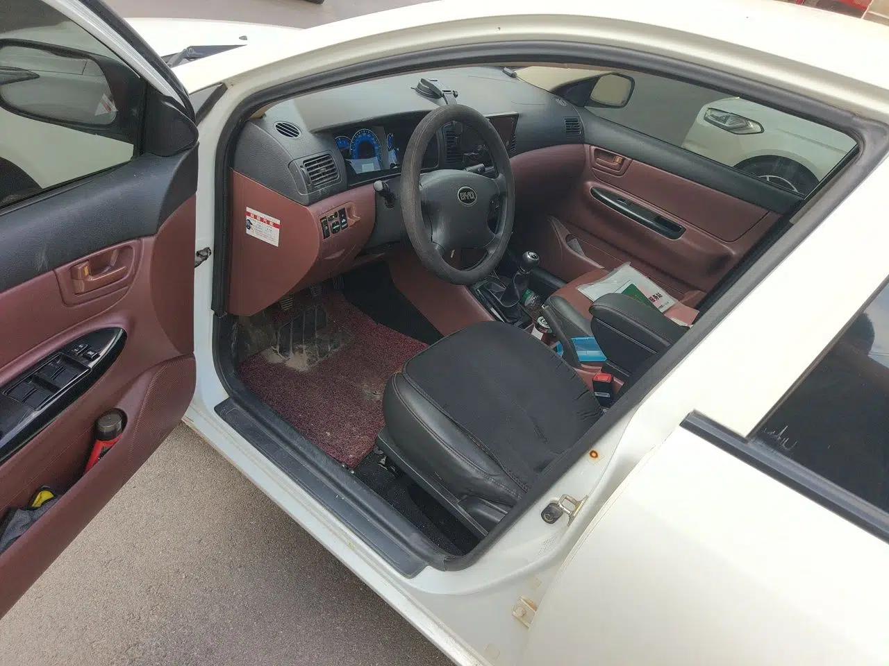 BYD F3 2012 Energy-Saving Model 1.5L Manual Comfort Version — миниатюра 16