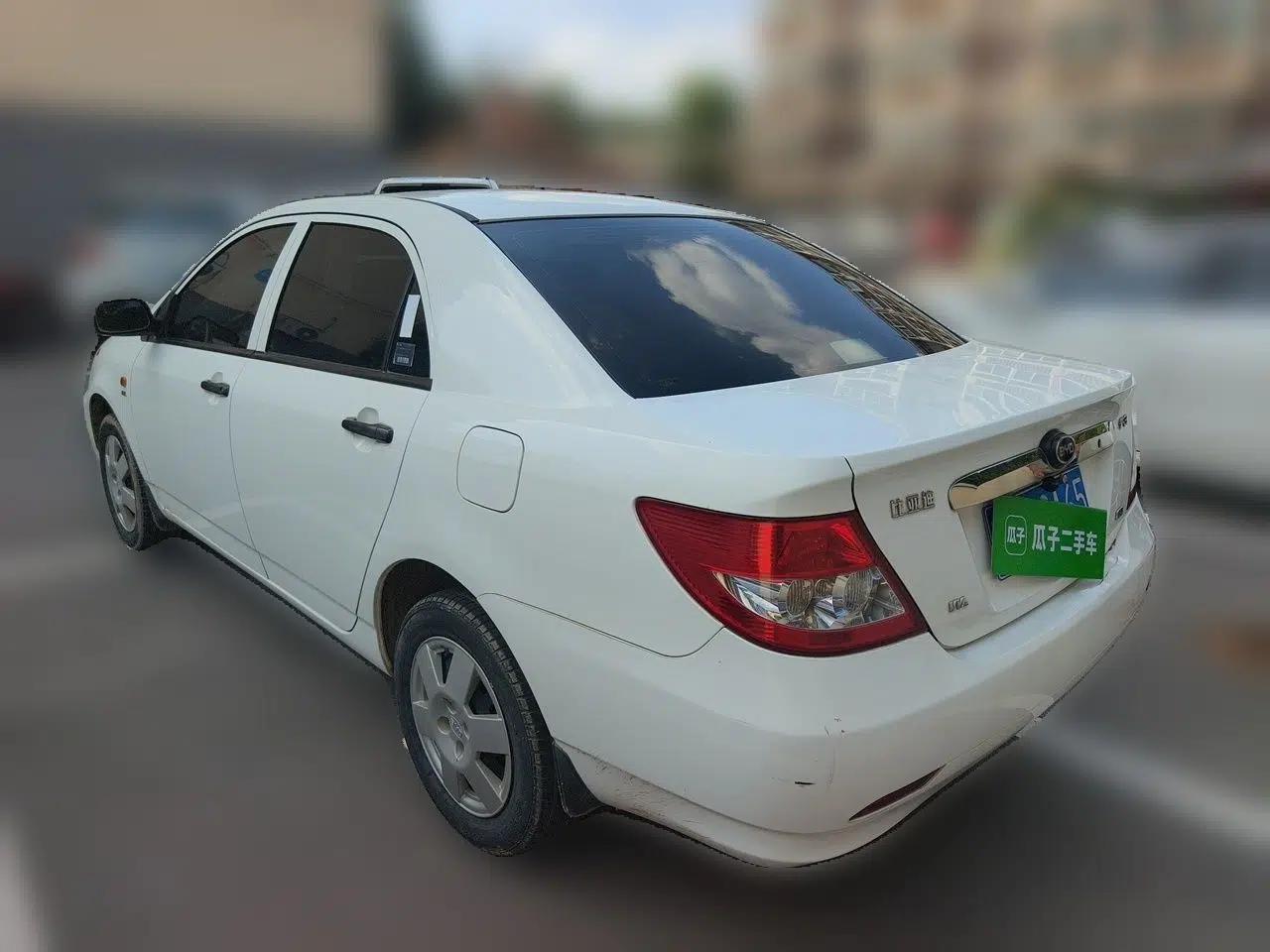 BYD F3 2012 Energy-Saving Model 1.5L Manual Comfort Version — миниатюра 4