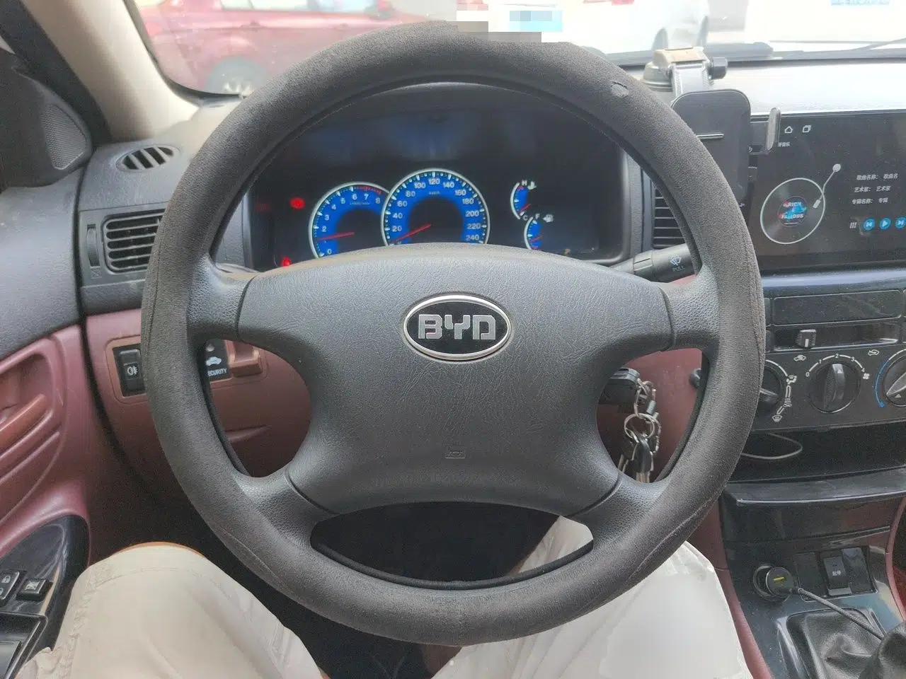 BYD F3 2012 Energy-Saving Model 1.5L Manual Comfort Version — миниатюра 10