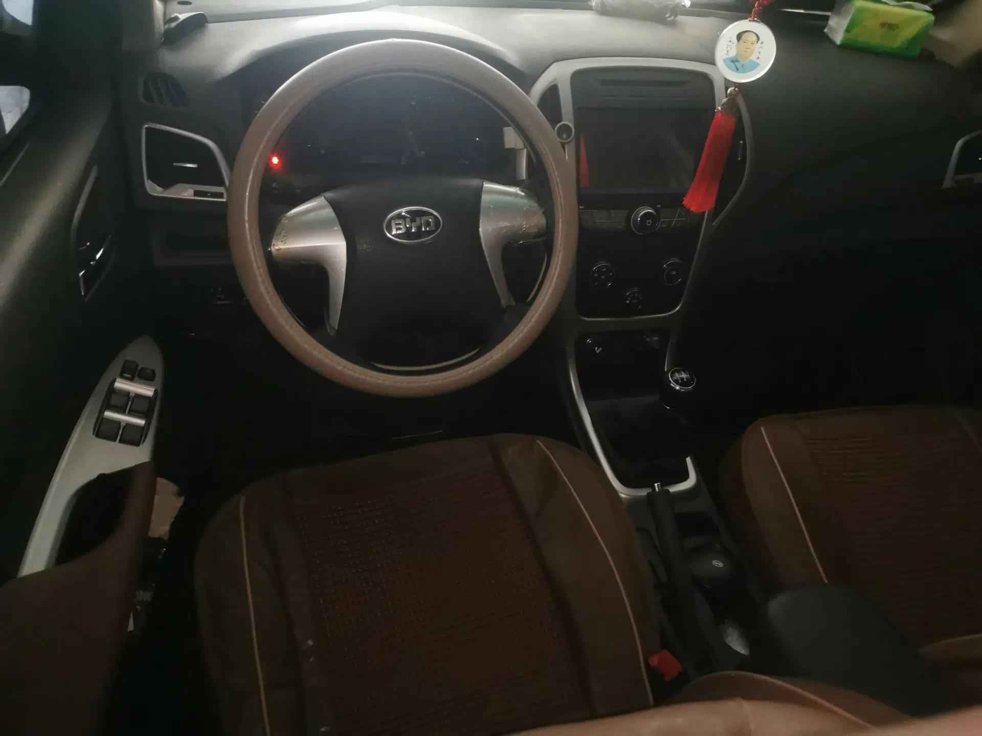 BYD F3 2015 Energy-Efficient Model 1.5L Manual Comfort Edition — миниатюра 10