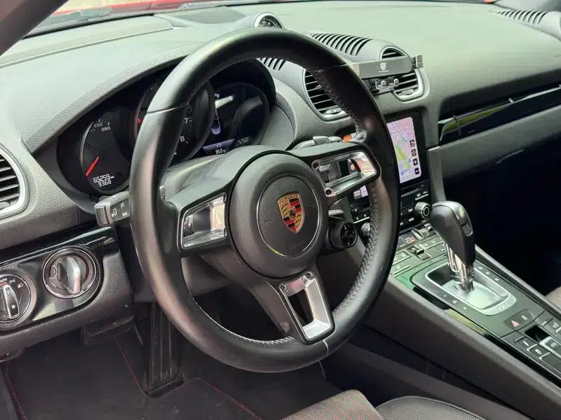 2019 Porsche 718 Boxster T — миниатюра 8