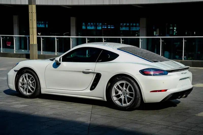 Porsche 718 Cayman 2018 2.0T — миниатюра 4