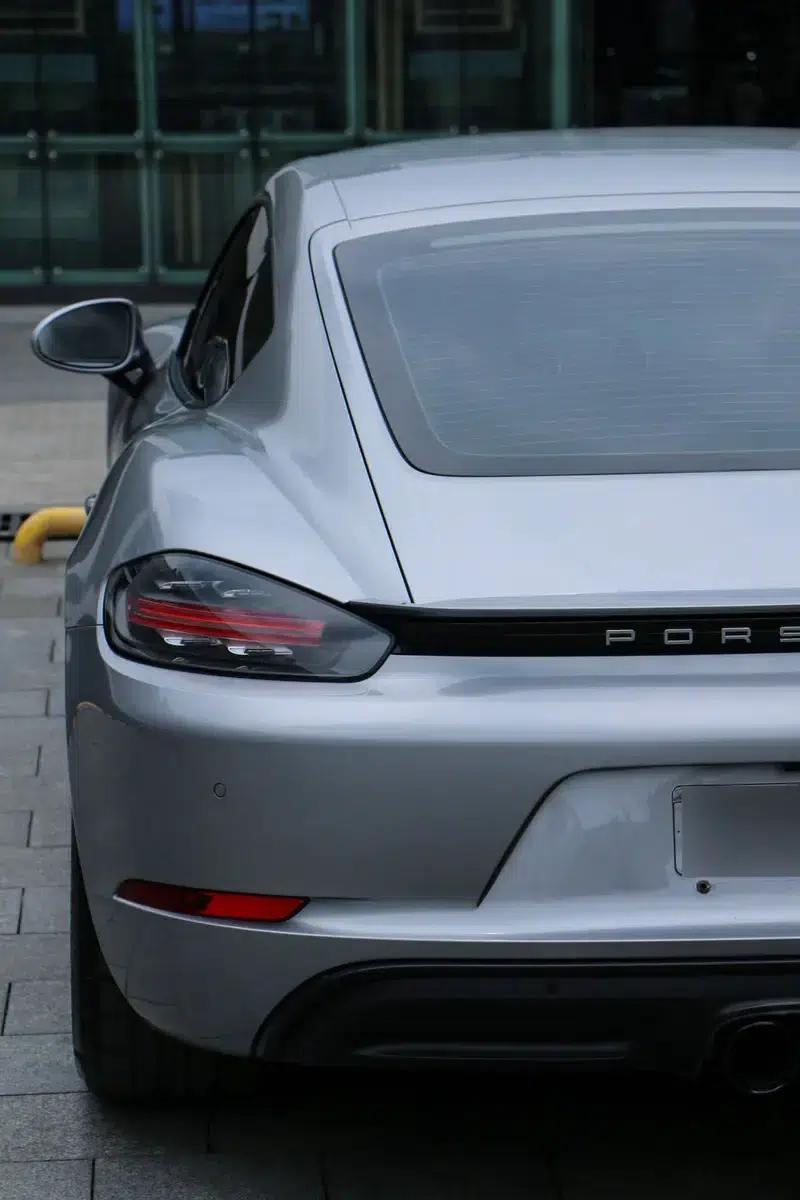 Porsche 718 Cayman 2018 2.0T — миниатюра 7