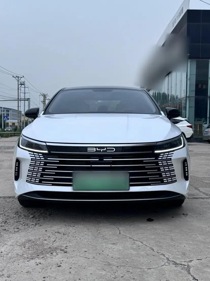 BYD Destroyer 05 2024 HONOR Edition DM-i 55KM Luxury Model — миниатюра 6