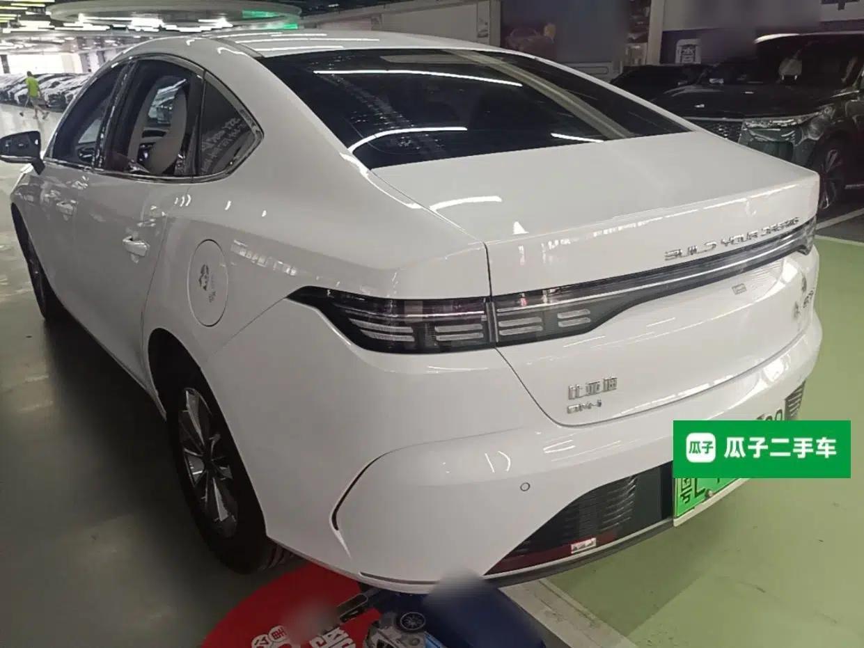 BYD Destroyer 05 2024 HONOR Edition DM-i 55KM Luxury Model — миниатюра 4