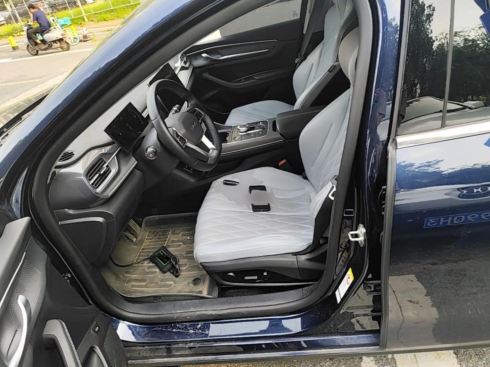 BYD Destroyer 05 2024 HONOR Edition DM-i 55KM Luxury Model — миниатюра 17