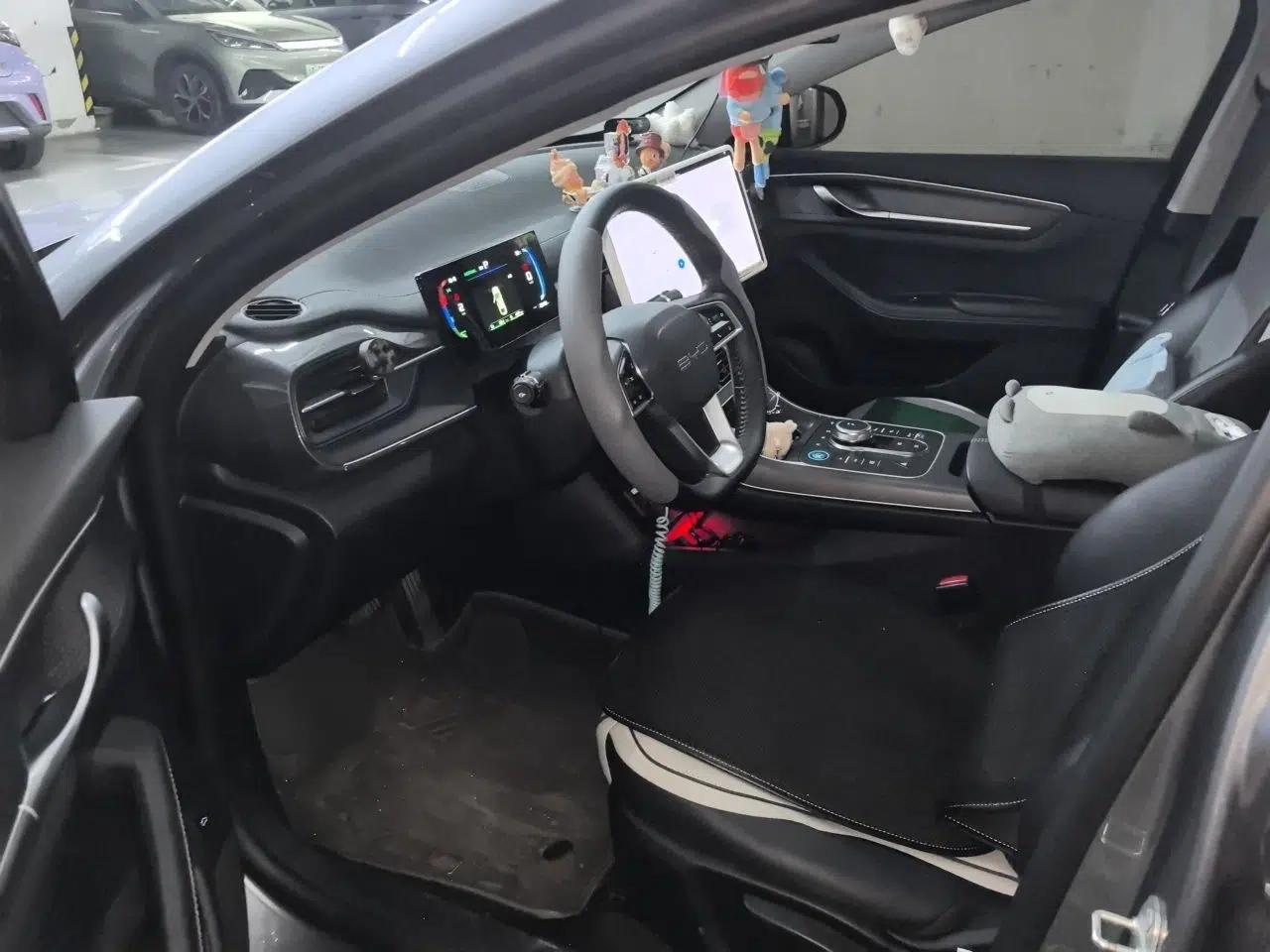 BYD Destroyer 05 2024 HONOR Edition DM-i 55KM Luxury Model — миниатюра 13