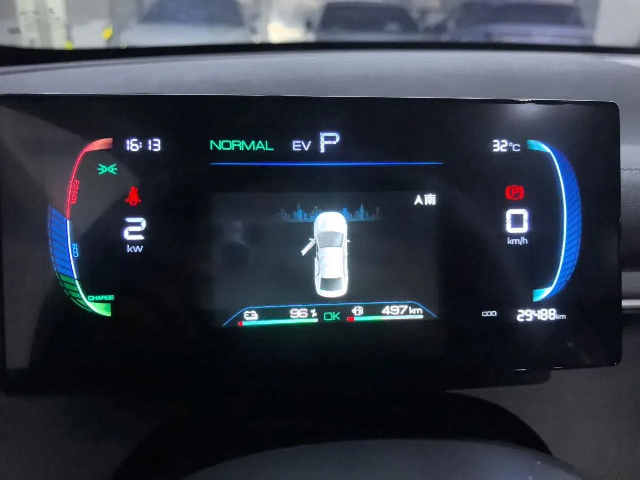 BYD Destroyer 05 2024 HONOR Edition DM-i 55KM Luxury Model — миниатюра 8