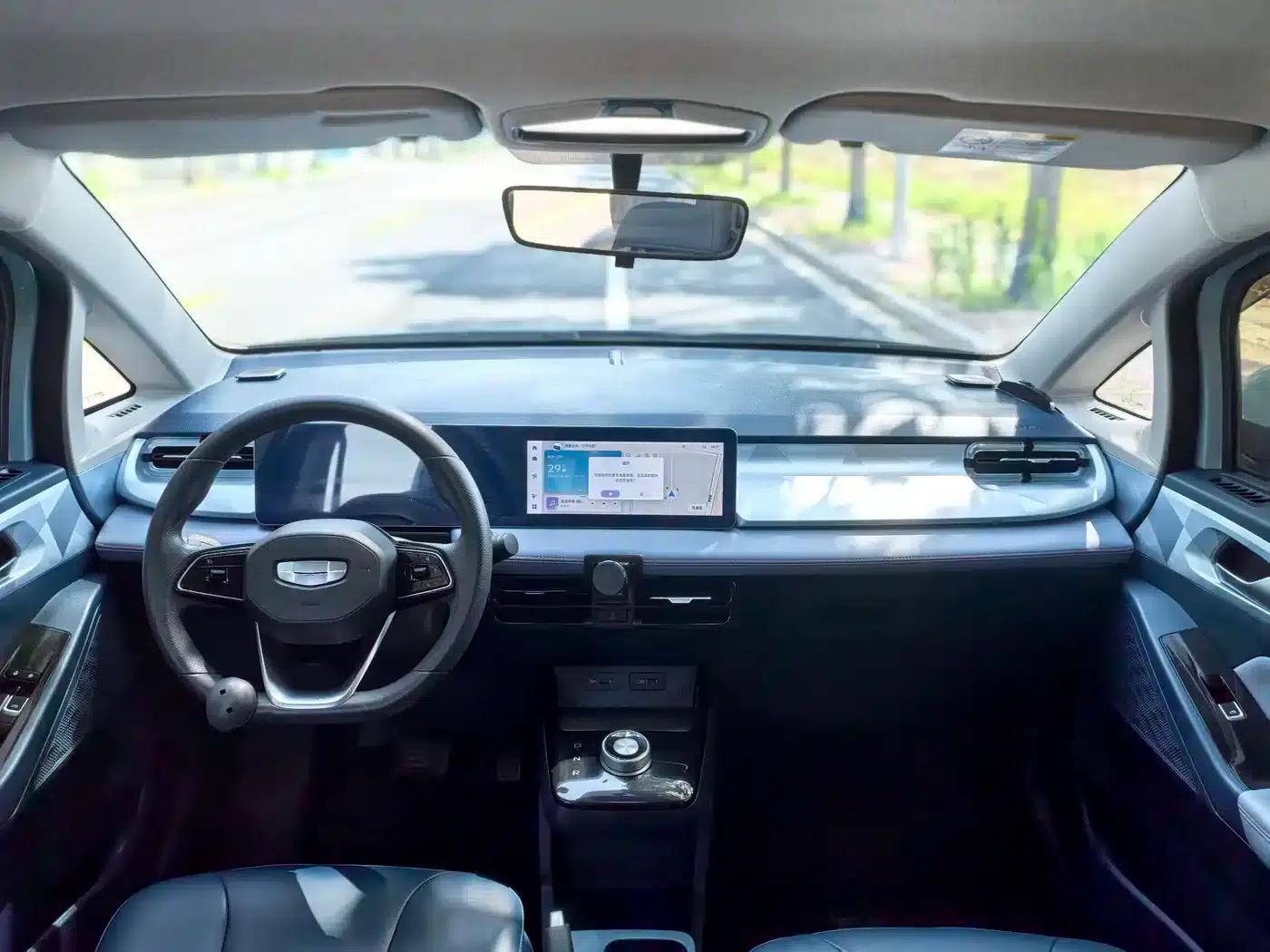Geely Geometry E Firefly 2022 Model 320KM Cute Tiger 4-Seater — миниатюра 14