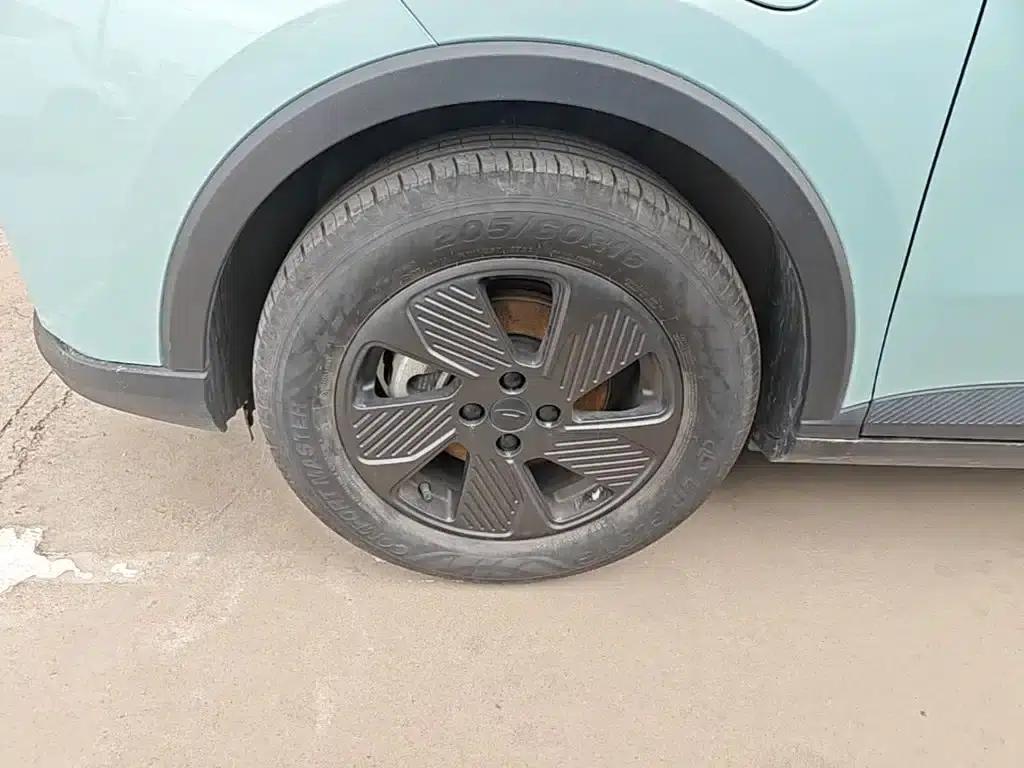 Geely Geometry E Firefly 2023 Model 401KM Linglong Tiger 5-Seater — миниатюра 23
