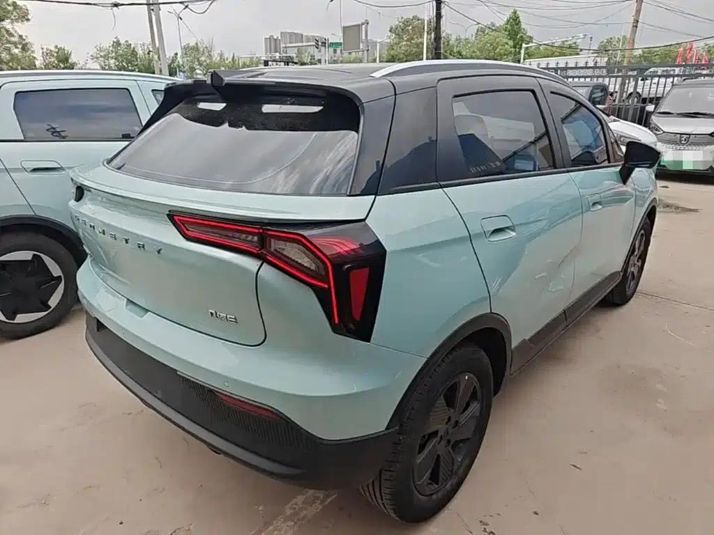 Geely Geometry E Firefly 2023 Model 401KM Linglong Tiger 5-Seater — миниатюра 7