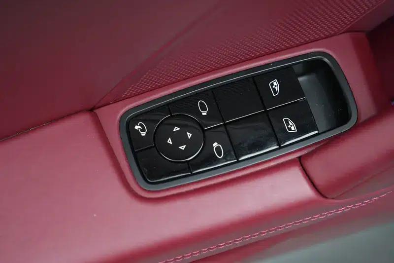 Porsche 911 2020 Carrera 3.0T — миниатюра 32