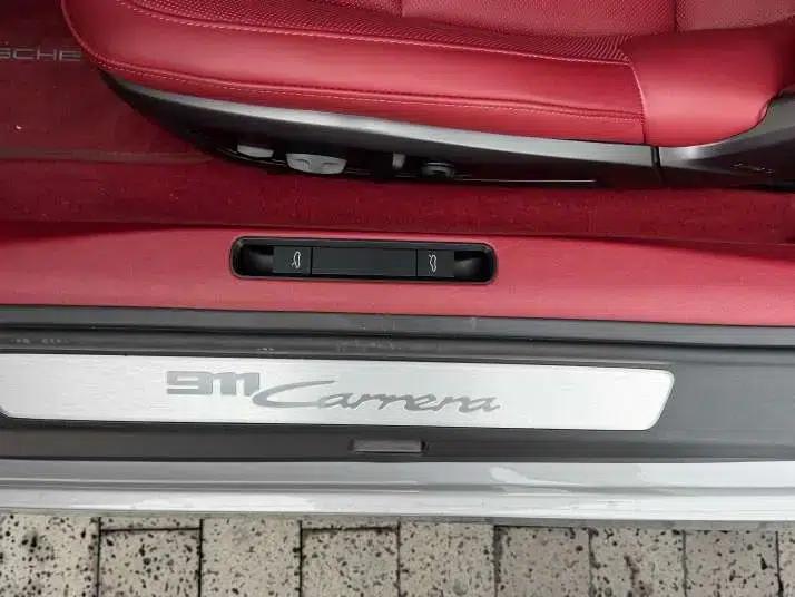 2023 Porsche 911 Carrera 3.0T — миниатюра 5